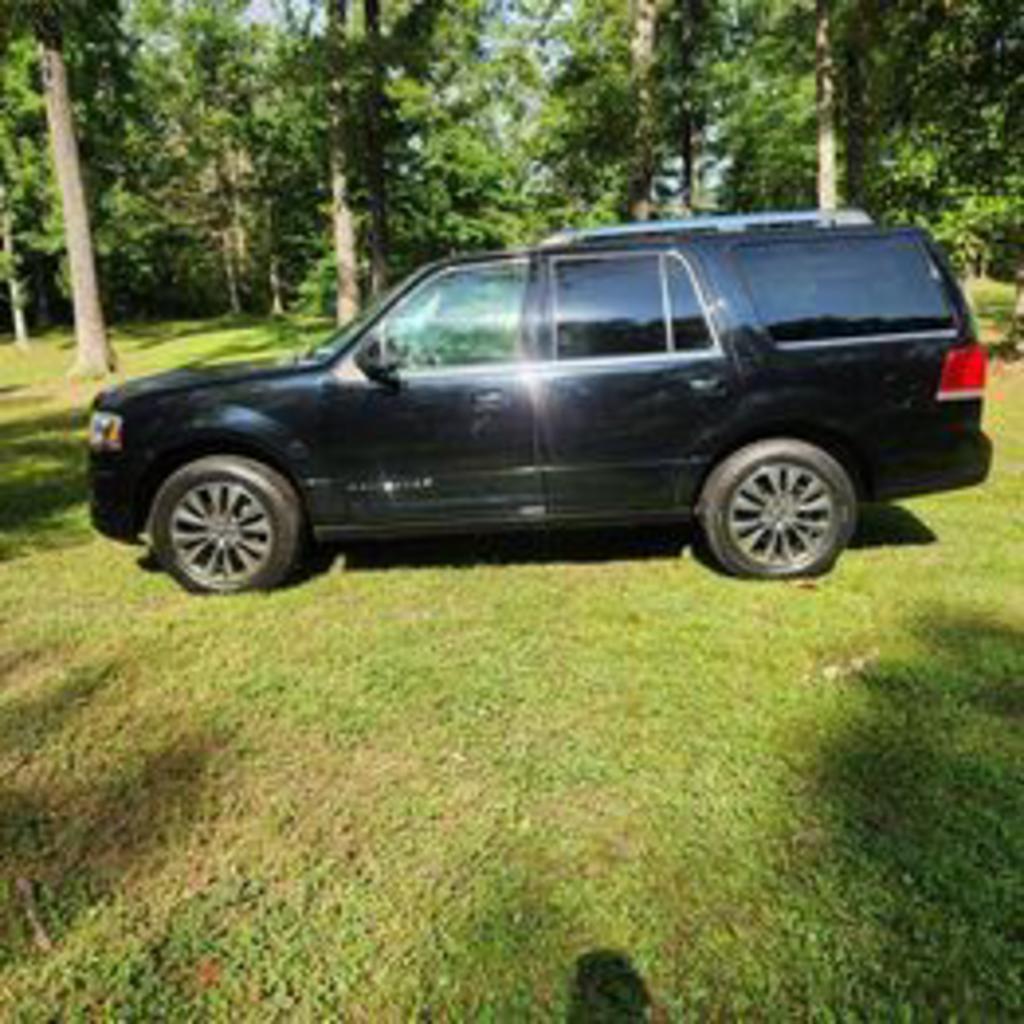 2016 Lincoln Navigator Select