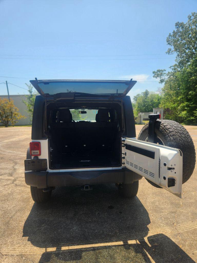 2017 Jeep Wrangler Unlimited Sport S - Photo 6
